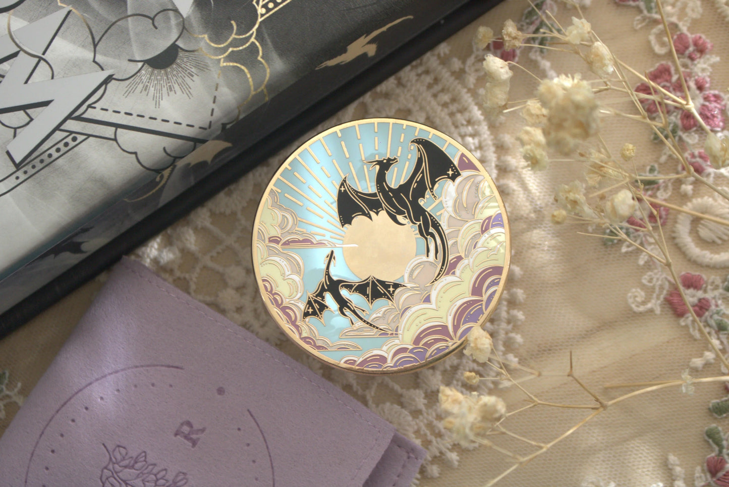 Dragonheart Kindle Grip