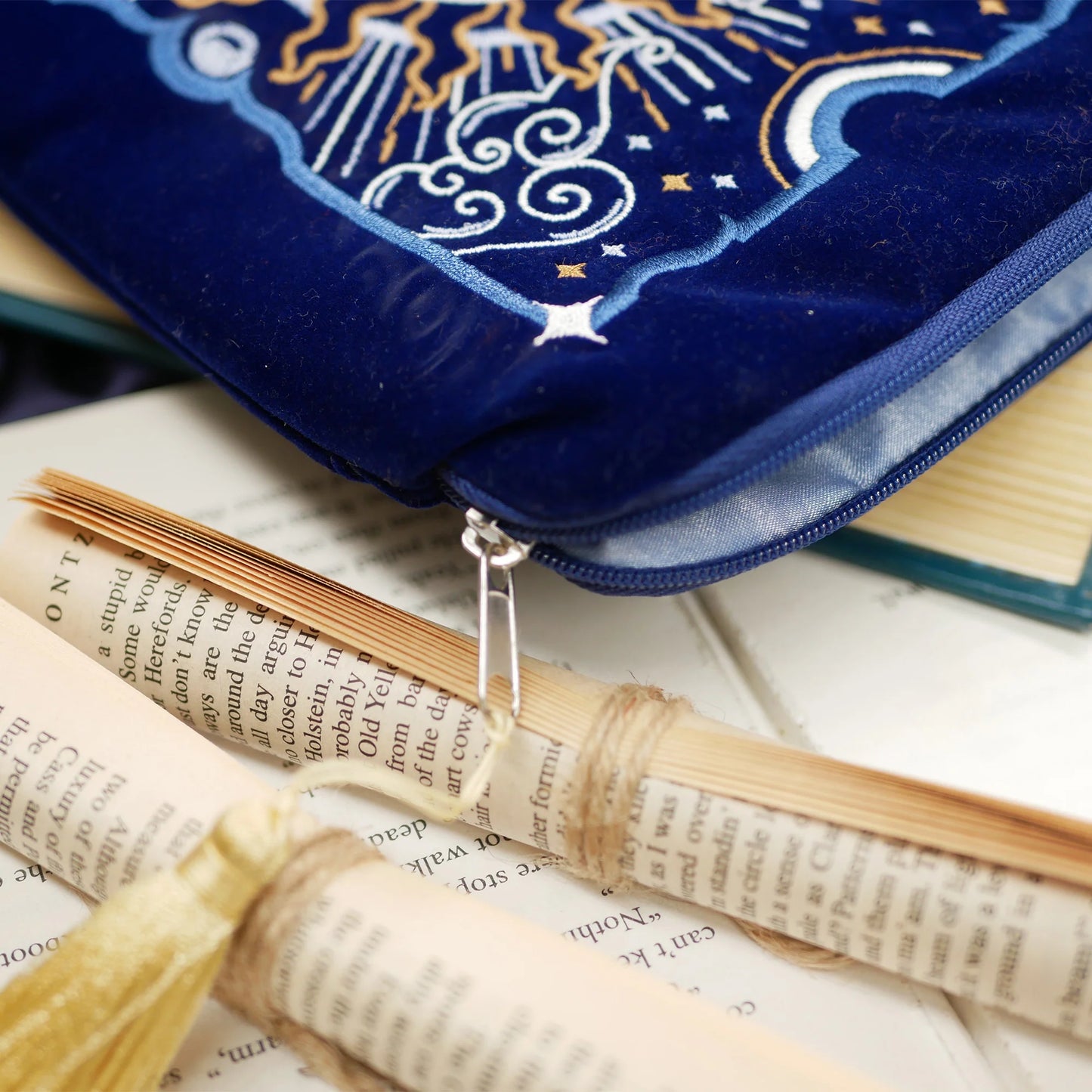 La Lune E-Reader Sleeve
